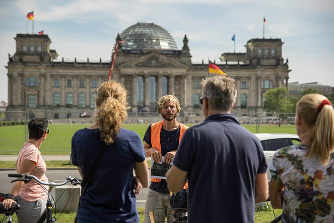 Berlin Highlights Sightseeing Bike Tour in Small Groups - Museum Island and the Berlin Cathedral