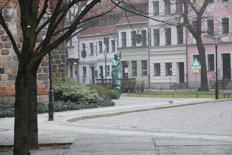 Berlin: Historic Center Walking Tour with a Real Berliner - Nikolaiviertel and Berlin’s early beginnings