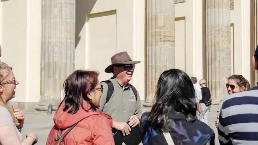 Berlin: Hitler's Berlin The Rise & Fall Guided Walking Tour - Why the guides matter so much