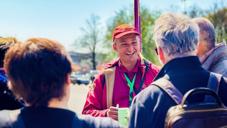 Berlin: Hop-On Hop-Off Sightseeing Bus with Boat Options - Should You Book the Berlin Hop-On Hop-Off Tour?