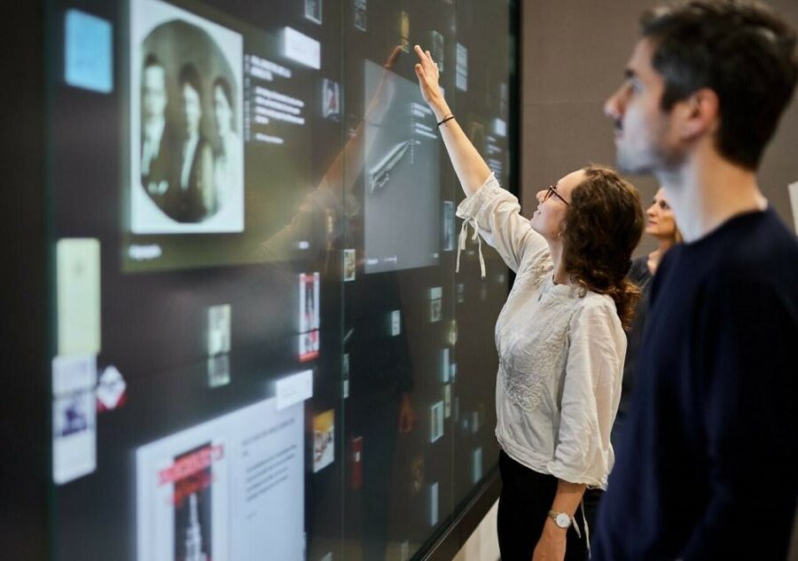 Berlin: Jewish Museum Berlin Entrance Ticket - The Holocaust sections and personal memory