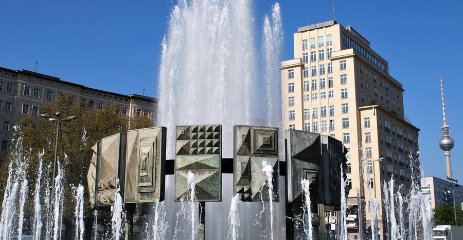 Berlin: Karl-Marx-Allee 2-Hour Tour - Key points at a glance