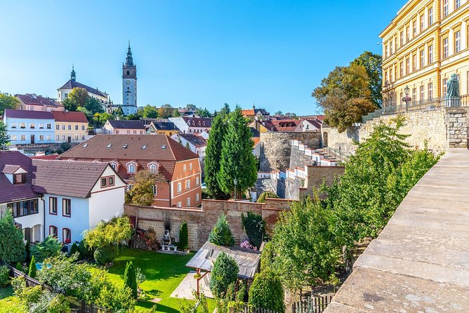 Berlin-Prague One-Way Sightseeing Day Tour - Who Should Book This Road Trip?