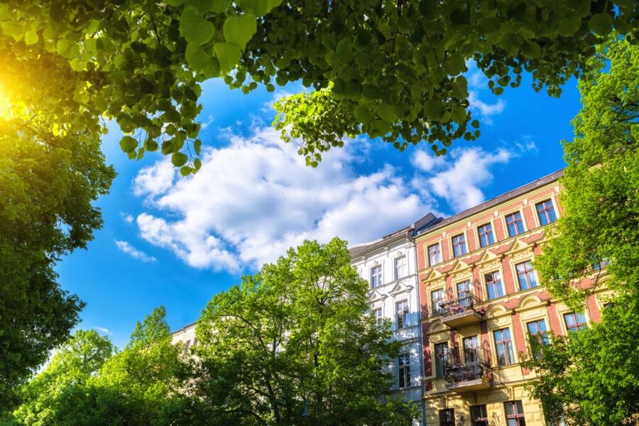 Berlin Prenzlauer Berg: Scavenger Hunt Self-Guided Tour - Mauerpark, with room for a proper break