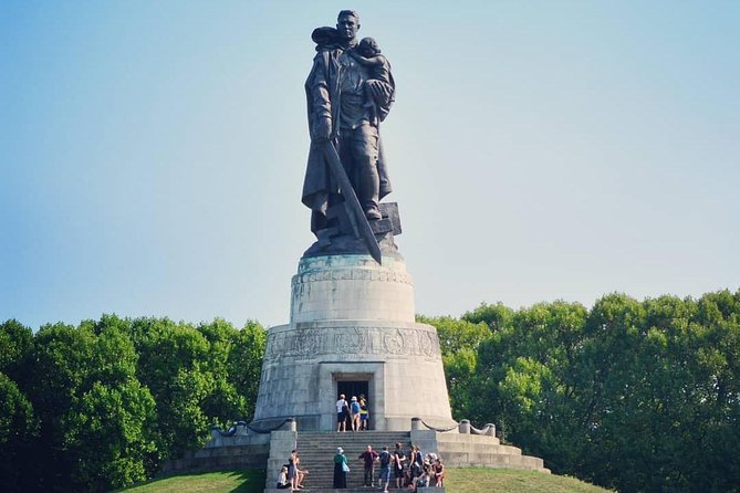 Berlin Private Complete History All Day Walking Tour - Museum Island and the route toward Alexanderplatz