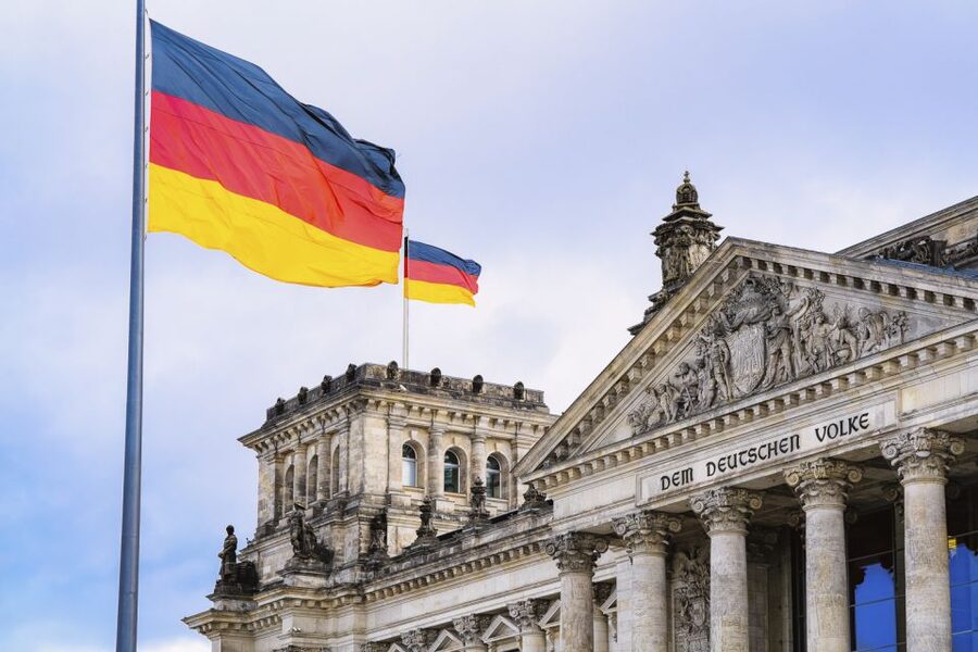 Berlin: Private Reichstag and Glass Dome Tour - Timing, security, and what to bring