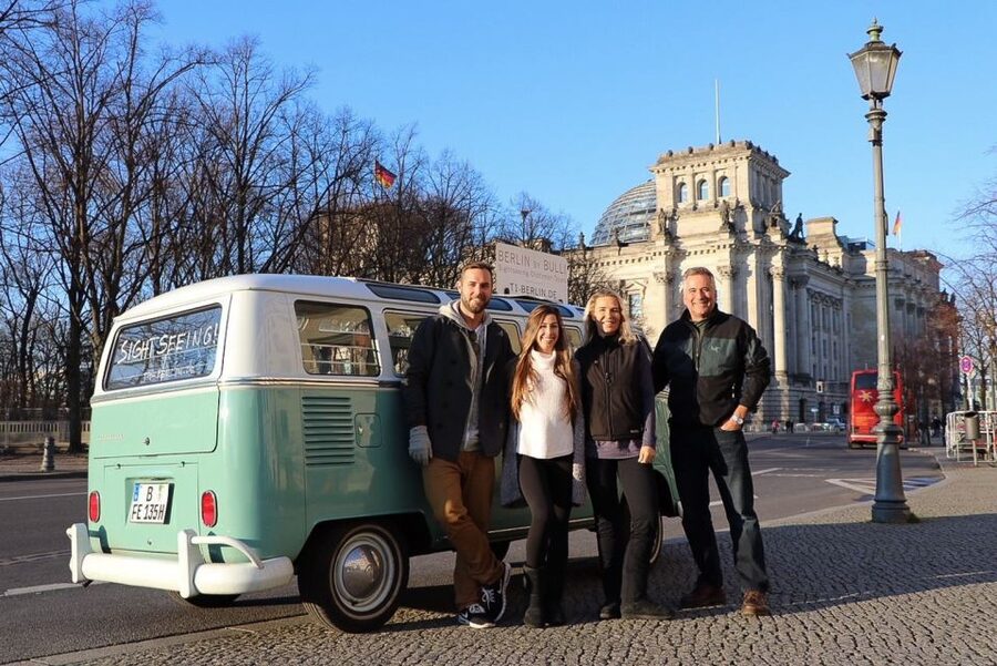 Berlin: Private Sightseeing Tour in Iconic Oldtimer VW Bus - State Opera, bridges, and the city’s older core