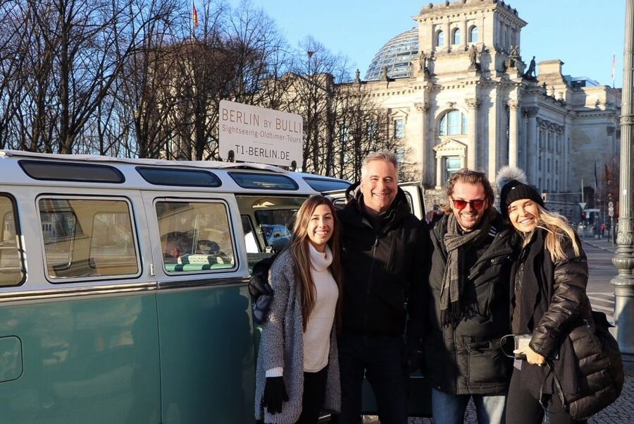 Berlin: Private Sightseeing Tour in Iconic Oldtimer VW Bus - Side roads and places large buses miss
