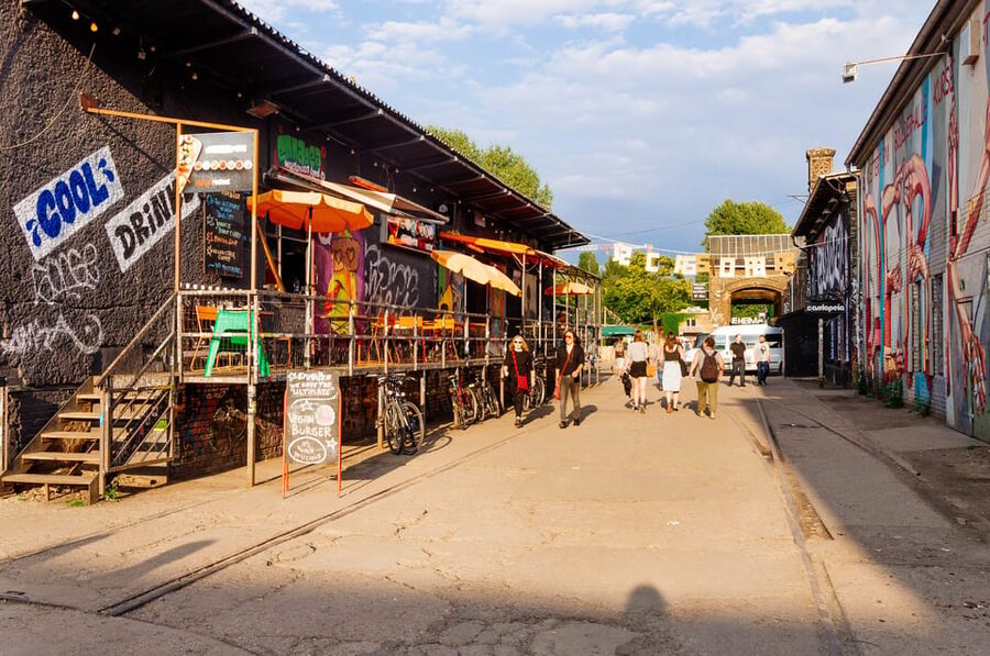 Berlin's Alternative Side: The Urban Jungle Tour - The artist courtyard and Berlin’s creative spaces