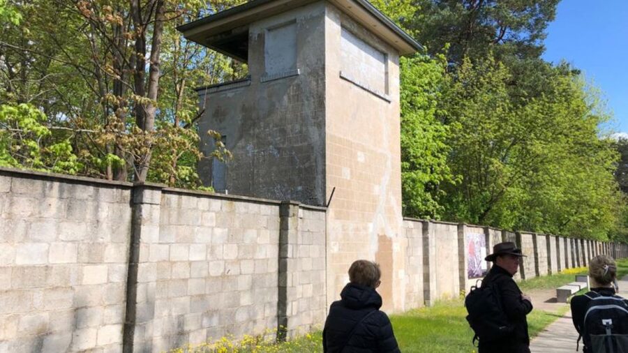 Berlin: Sachsenhausen Concentration Camp Guided Tour - Special Camp No. 7 and the postwar chapter