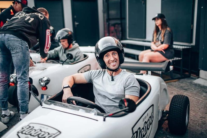 Berlin: Self-Drive City Sightseeing Tour in a Mini Hot Rod - What the €146 price really includes