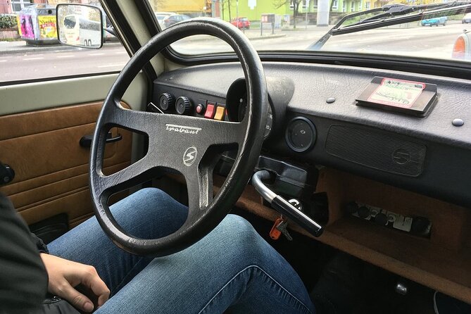 Berlin Self-Drive Trabi Tour with Guide - Checkpoint Charlie and the return route