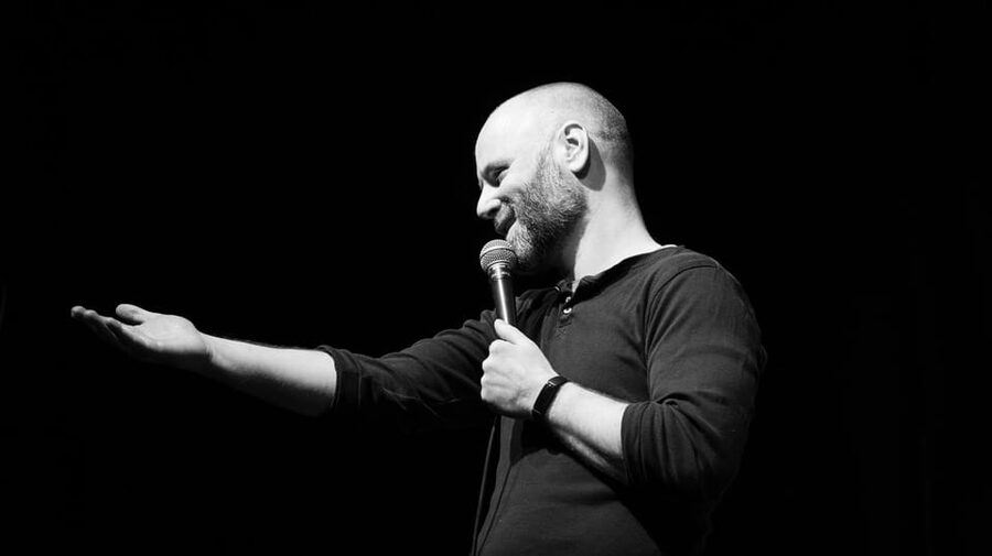 Berlin: The Epic Comedy Club Friday Night Showcase - The pre-show mixer and dedicated bar