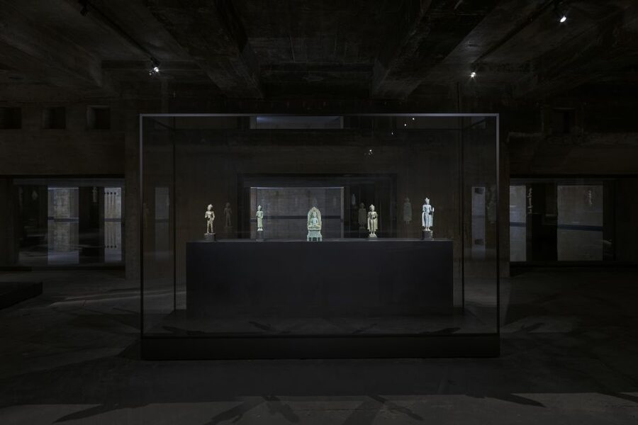 Berlin: The Feuerle Collection Guided Tour and Entry Ticket - Khmer sculptures from the seventh to the thirteenth century
