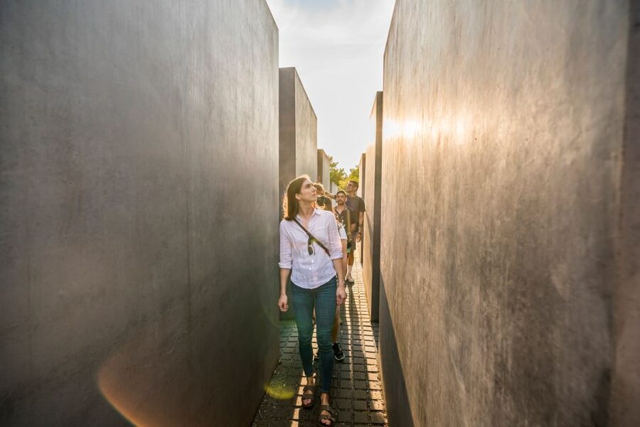 Berlin: Third Reich and Cold War 2 Hour Walking Tour - Detlev-Rohwedder-Haus and the machinery of Nazi rule