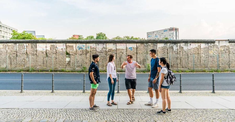 Berlin: Third Reich and Cold War 2 Hour Walking Tour - Starting at Brandenburg Gate and the Reichstag