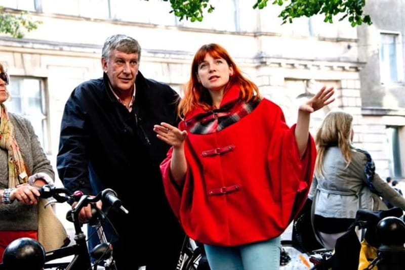 Berlin: Top Secret Berlin Guided Bike Tour - Parks, quiet roads, and waterside riding