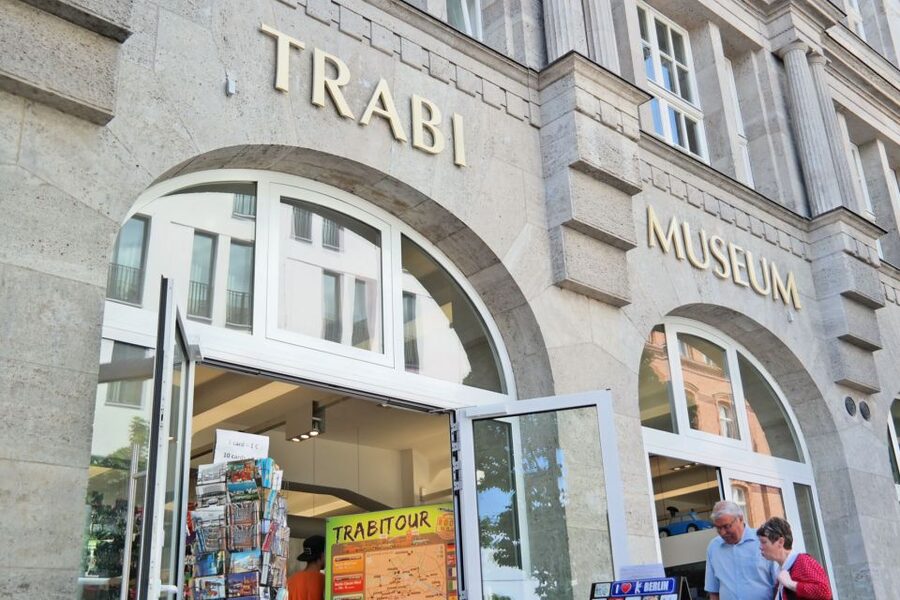Berlin Trabi Museum: Day Ticket - The Lightshow Theater and Miniature GDR World