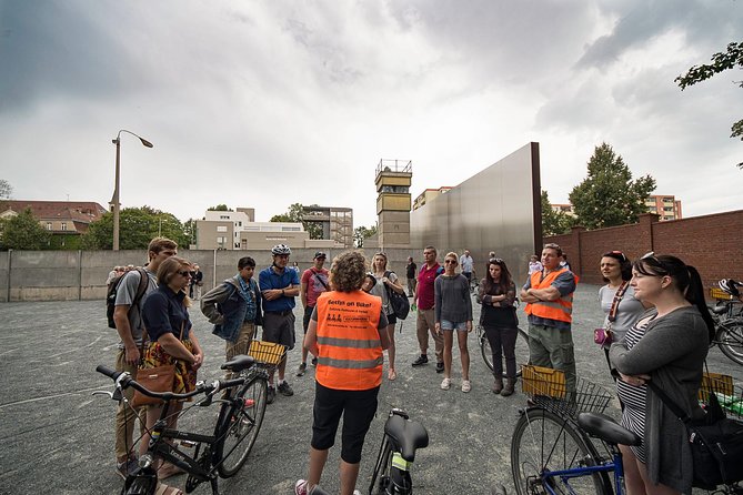 Berlin Wall and Cold War Bike Tour in Small Groups - Brandenburg Gate: beginning with the city’s biggest symbol