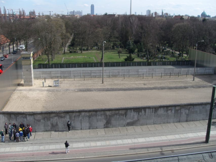 Berlin Wall History Small Group Cycling Tour - Friedrichstraße and the Palace of Tears