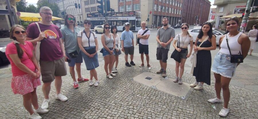 Berlin: World War Two Third Reich and Cold War Walking Tour - Reading the Berlin Wall at East Side Gallery