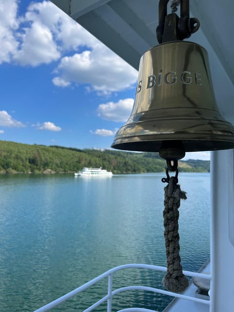 Biggesee: Boat Tour with All-inclusive cake buffet - The all-inclusive cake buffet