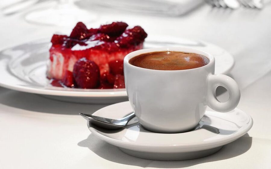 Biggesee: Boat Tour with All-inclusive cake buffet - What is included in the drink package