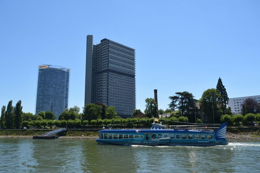 Bonn: 1.5-Hour River Cruise on the Rhine - Drachenfels and the fairytale view