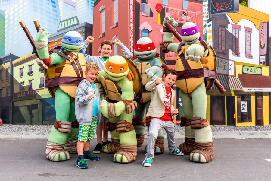 Bottrop: Movie Park Full-Day Admission Ticket - October turns the park into a Halloween event
