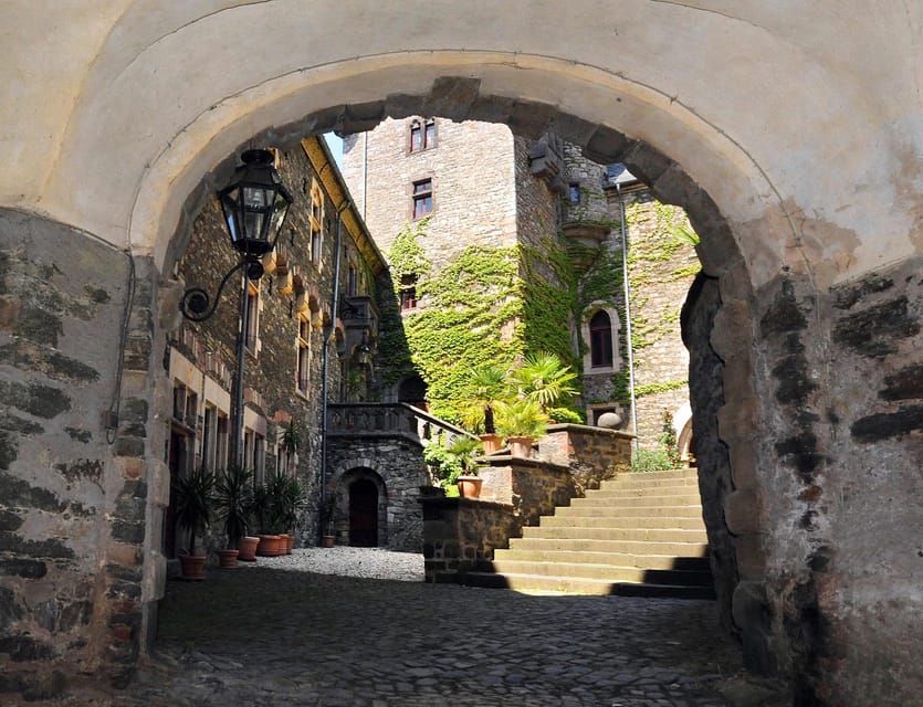 Braunfels: Guided Tour of the Fairytale Castle Braunfels - What the $10 price really gives you