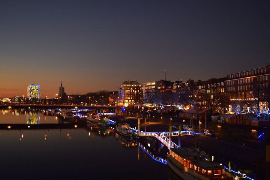Bremen: Private Walking Tour with a Professional Guide - Who should book this Bremen walk?