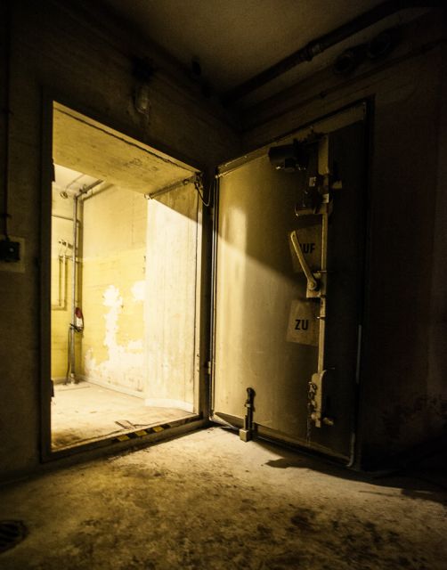 Bremen: Underground Guided Tour - Key details to know before booking