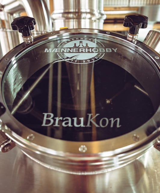 Brewery tour with guide! - Arriving at MÆNNERHOBBY Brennerei & Brauerei