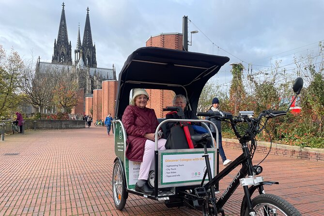 City Tour per Rikscha in Cologne - Why a Rickshaw Makes Sense in Cologne