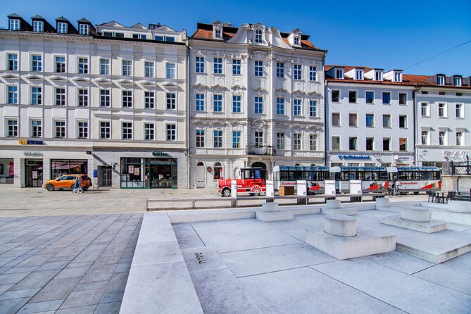 City tour through Regensburg with the little train - Starting at Regensburg Cathedral Square
