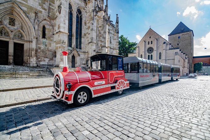 City tour through Regensburg with the little train - What the 45-minute route actually gives you
