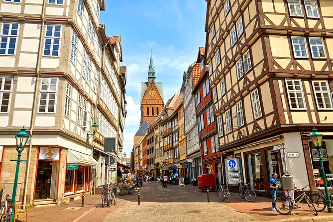 City walk through Hanover - Key points to know before you book