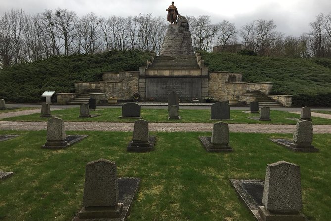 Clash of Titans: Battle for Seelow Heights WW2 tour - Jahnsfelde and the cost of withdrawal