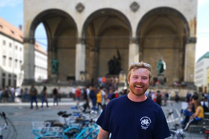 Classic Mike's Bike Tour daily @ 11.30 incl Beer Garden & Surfers - The English Garden by bicycle