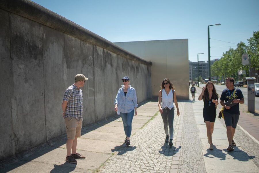 Cold War, Berlin Wall, Spies and the East Side Gallery - The guide can make or break the experience