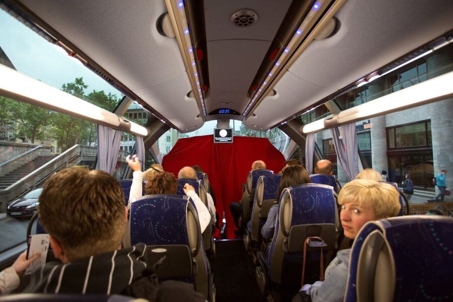 Cologne: 1.5-Hour Comedy Bus Tour - Booking flexibility and basic policies