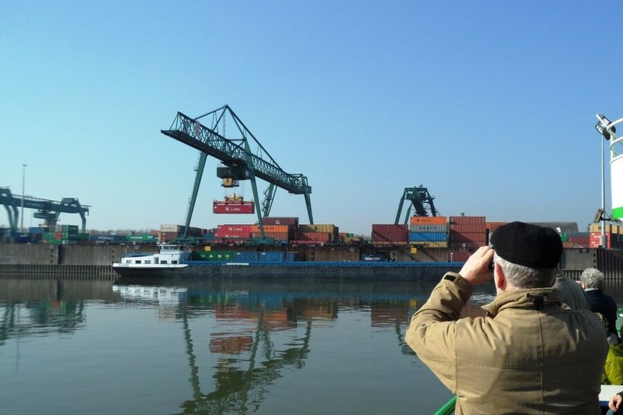 Cologne: 3-Hour Harbor Tour Cruise - Rheinau Harbor And Cologne’s Industrial Past