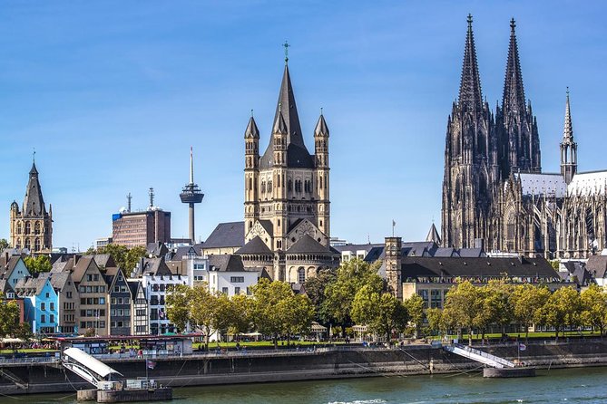Cologne Day Trip from Frankfurt - The surprise of Limburg on the return