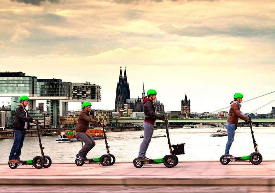 Cologne: Guided E-Scooter Tour - Riding through Gürzenich, Heumarkt, and Alter Markt