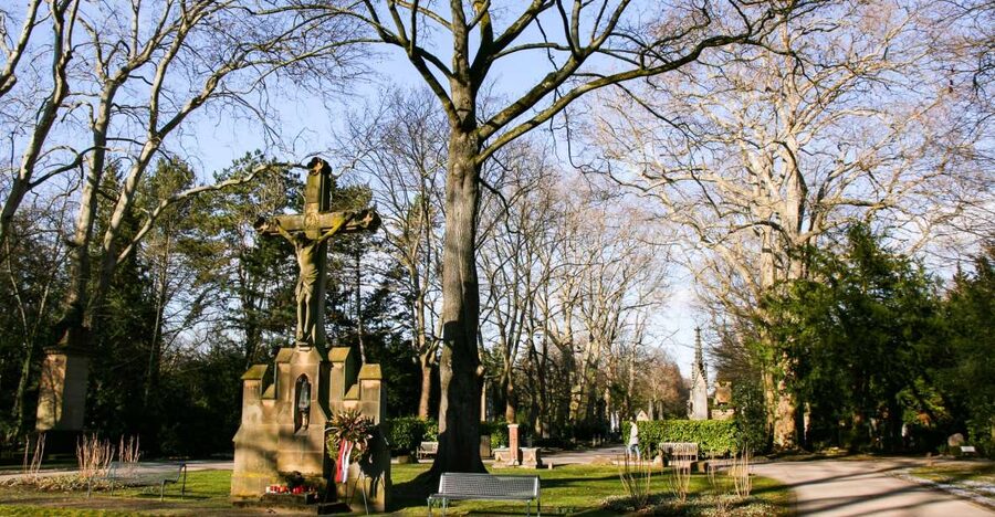 Cologne: Guided Tour of Melatenfriedhof - Key Points Before You Book