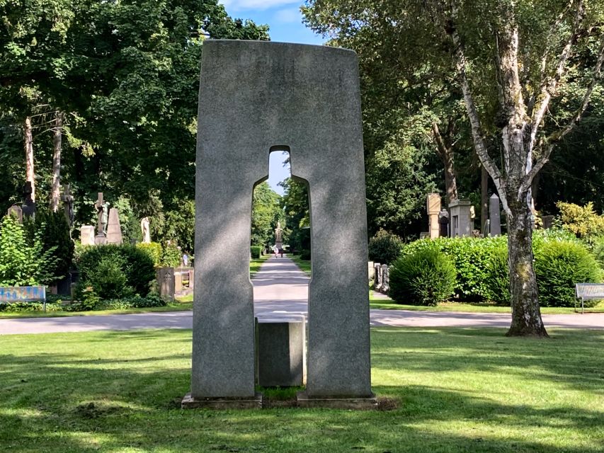 Cologne: Guided Tour of Melatenfriedhof - Practical Tips for a Better Visit