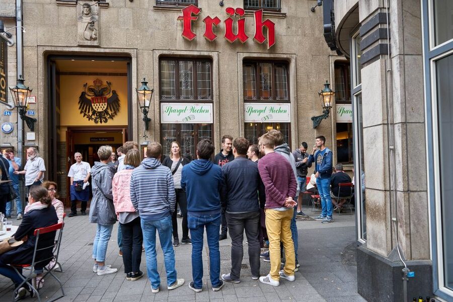 Cologne: Kölsch Beer and Brew House 2-Hour Tour - From Am Hof to the Heinzelmännchen Fountain