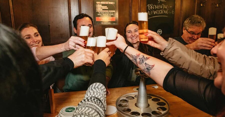 Cologne: Old Town Beer History Tour - Why Kölsch tells you something about Cologne