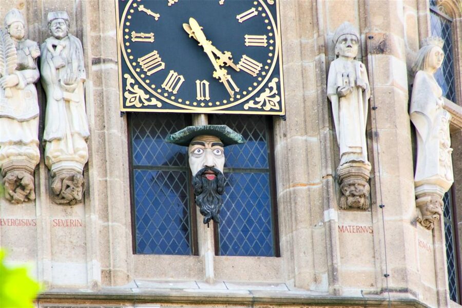 Cologne: Old Town Walking Tour with 1 Brewery Visit & 1 Beer - Why Cologne’s Old Town works so well for a walking tour