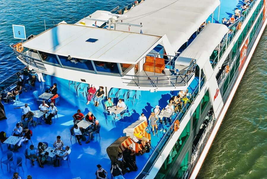 Cologne: Panoramic City Cruise - What the $23 price delivers